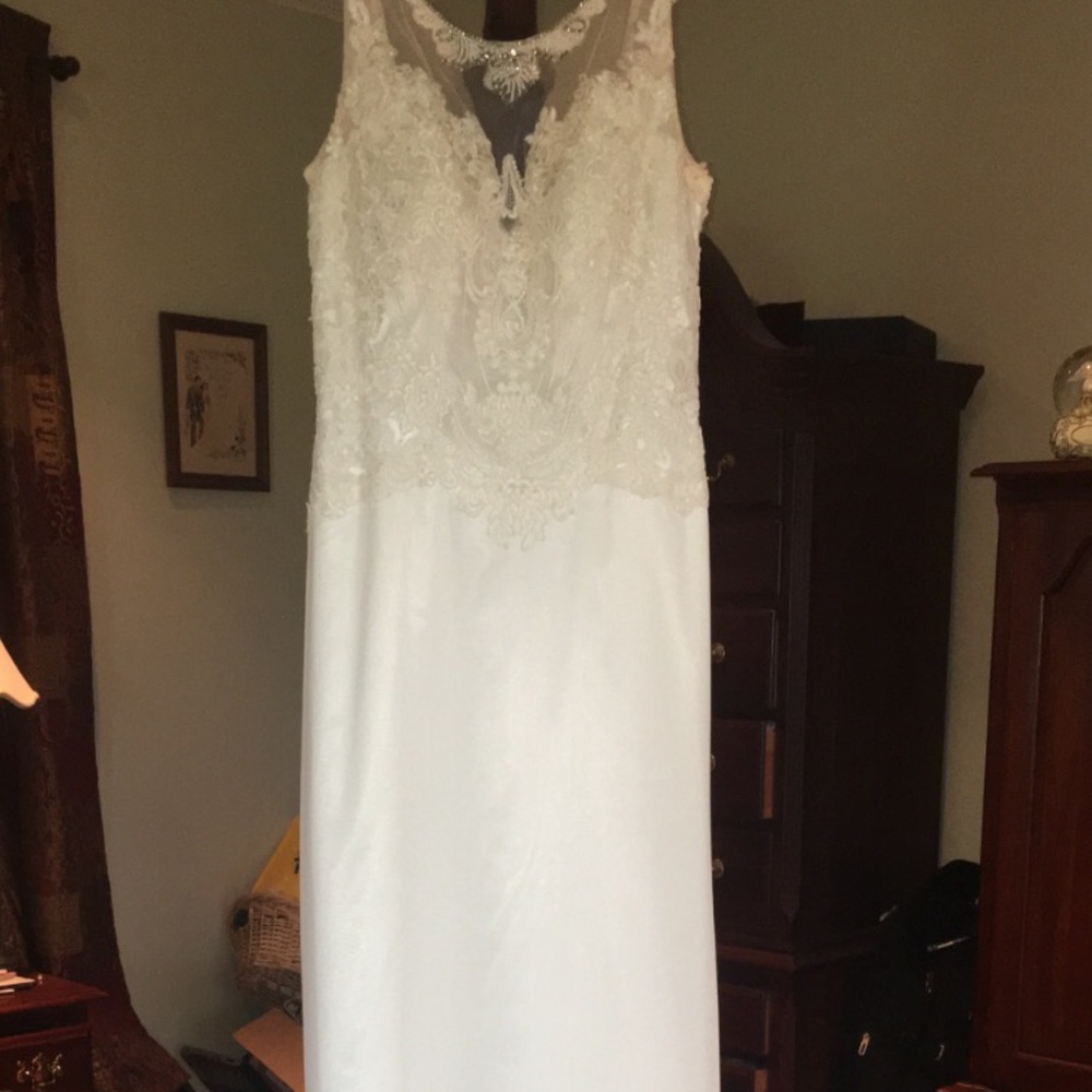 Star- Wedding Dress- Style: 110432 - Picture 5 of 8